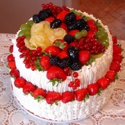 Торт "Лукошко с фруктами" со взбитыми сливками