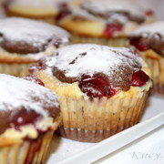 Шоколадные маффины с кремовой прослойкой