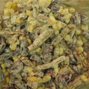 Салат с сухариками.