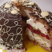 Десерт "Зимняя бомба" готовится не более 30 минут , /рождественская дуэль:)/.