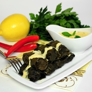 Виноградные листья фаршированные бараниной и булгуром под мятным соусом.