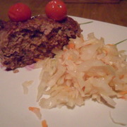 Мясной хлебец с помидорками черри