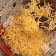 Фото приготовления рецепта: Салат Шишки , растопит сердца всем гостям!